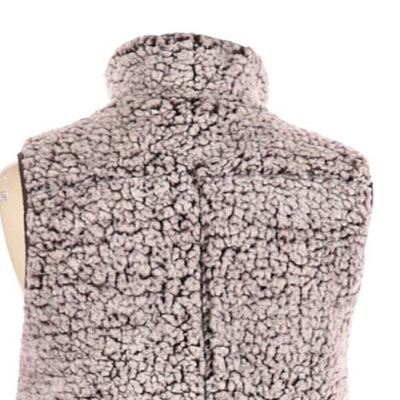 Thread & Supply Faux Sherpa Vest - Picture 9 of 11